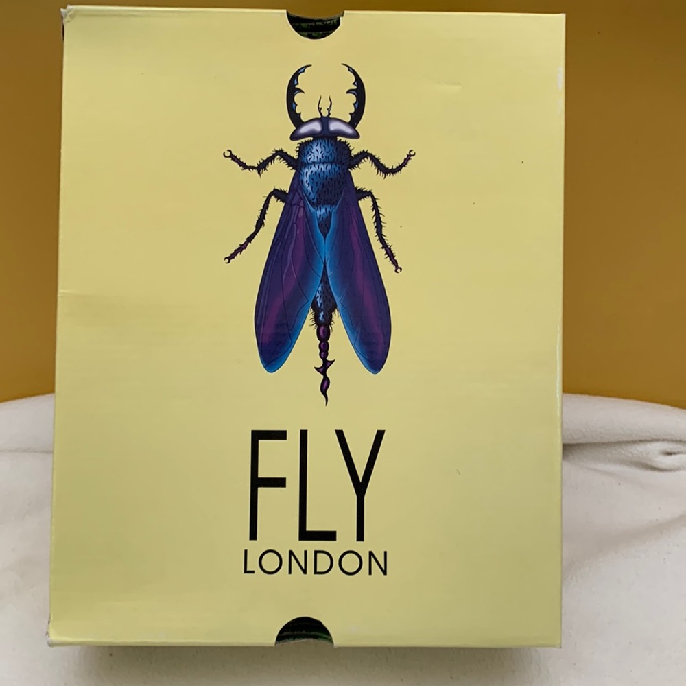 New Fly London bootie, size 37